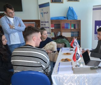 ÇOMÜ nün İnsan Kaynakları Masası Etkinliği