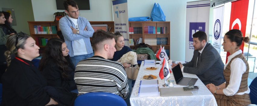 ÇOMÜ nün İnsan Kaynakları Masası Etkinliği